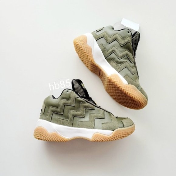 Converse VLTG MID Field Surplus Black Women's 5 - Picture 1 of 6